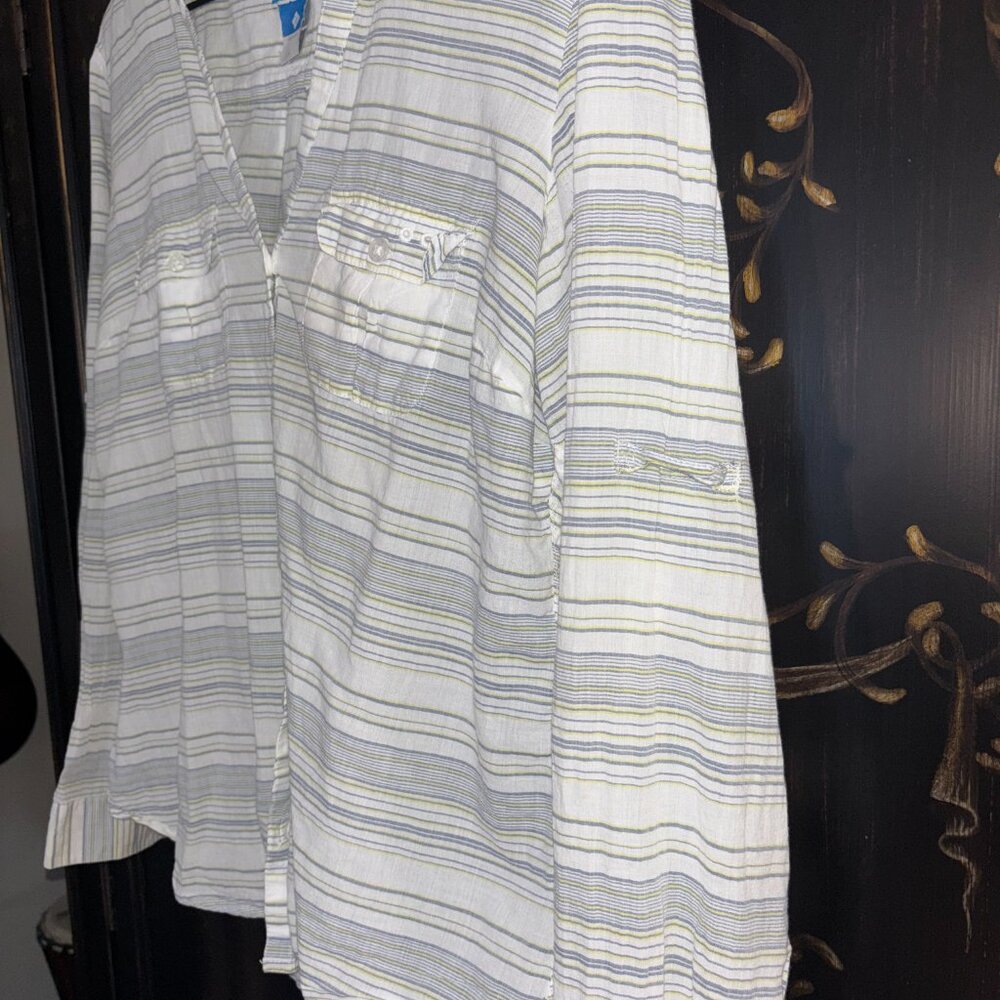 Columbia PFG Blue Striped Button Down Shirt Sheer Lightweight Womens Large - Picture 3 of 9